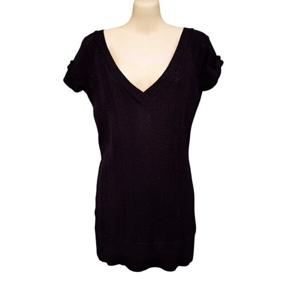 Bebe Black Cap Sleeve Sweater Tunic with Deep V-Neck and Scoop Back, Sz M - Picture 1 of 5